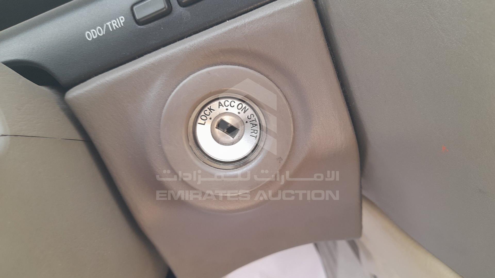 1999 LEXUS LS400 VIN: JT8BH28F5X0150636