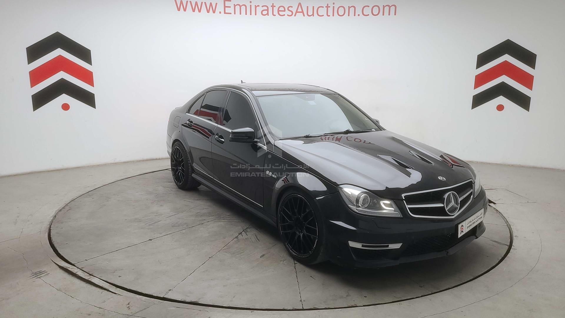 2010 MERCEDES C 300 VIN: WDDGF8BB8AF450400