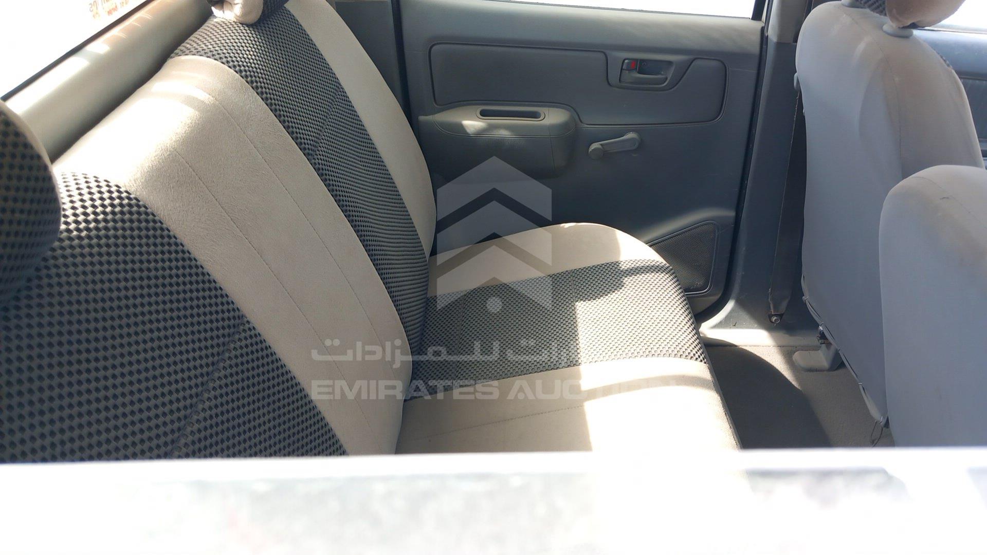 2008 TOYOTA HILUX VIN: MR0EX12G182307468