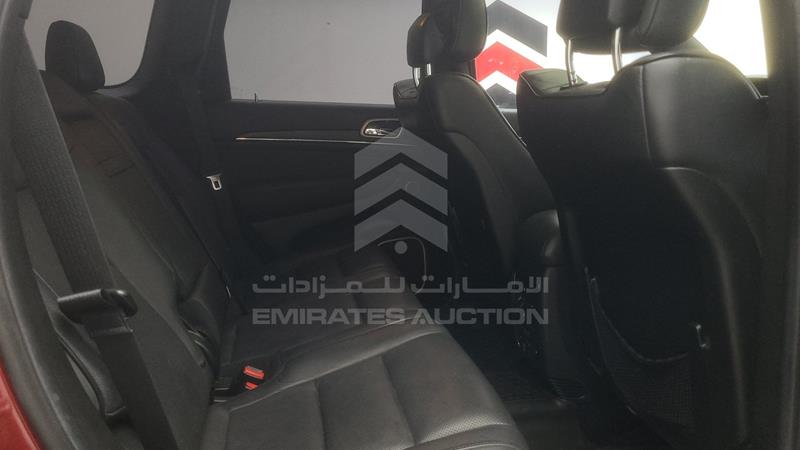 VIN: 1C4RJFJT0EC253275 Auction: EmiratesAuction Lot: 408759 VIN: 1C4RJFJT0EC253275 Jeep Grand Cherokee 2014 RED Photo 37