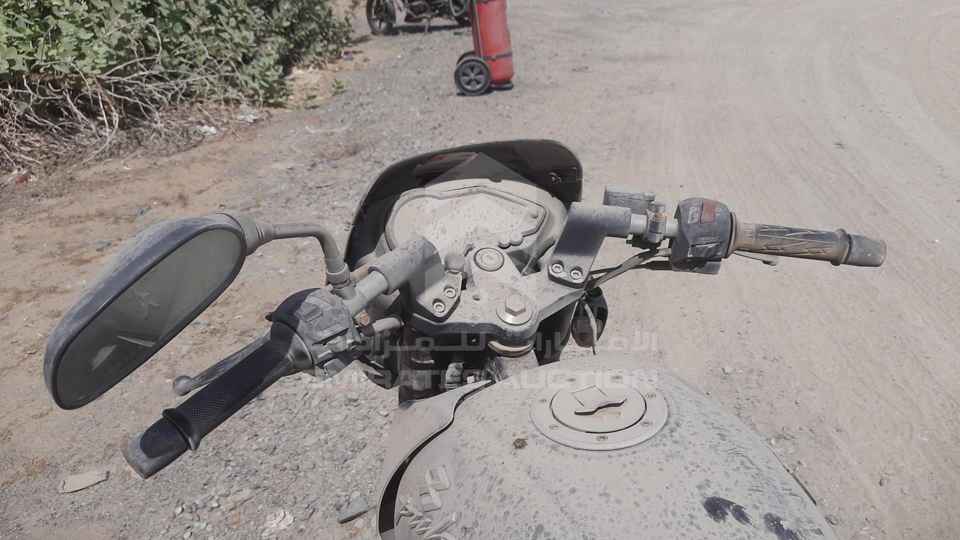 2015 BAJAJ 180 CC VIN: MD2A12DZ8ECH54871
