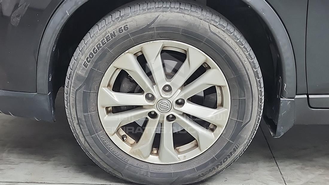 2016 Nissan X-Trail — Front Left Tyre — Photo 30