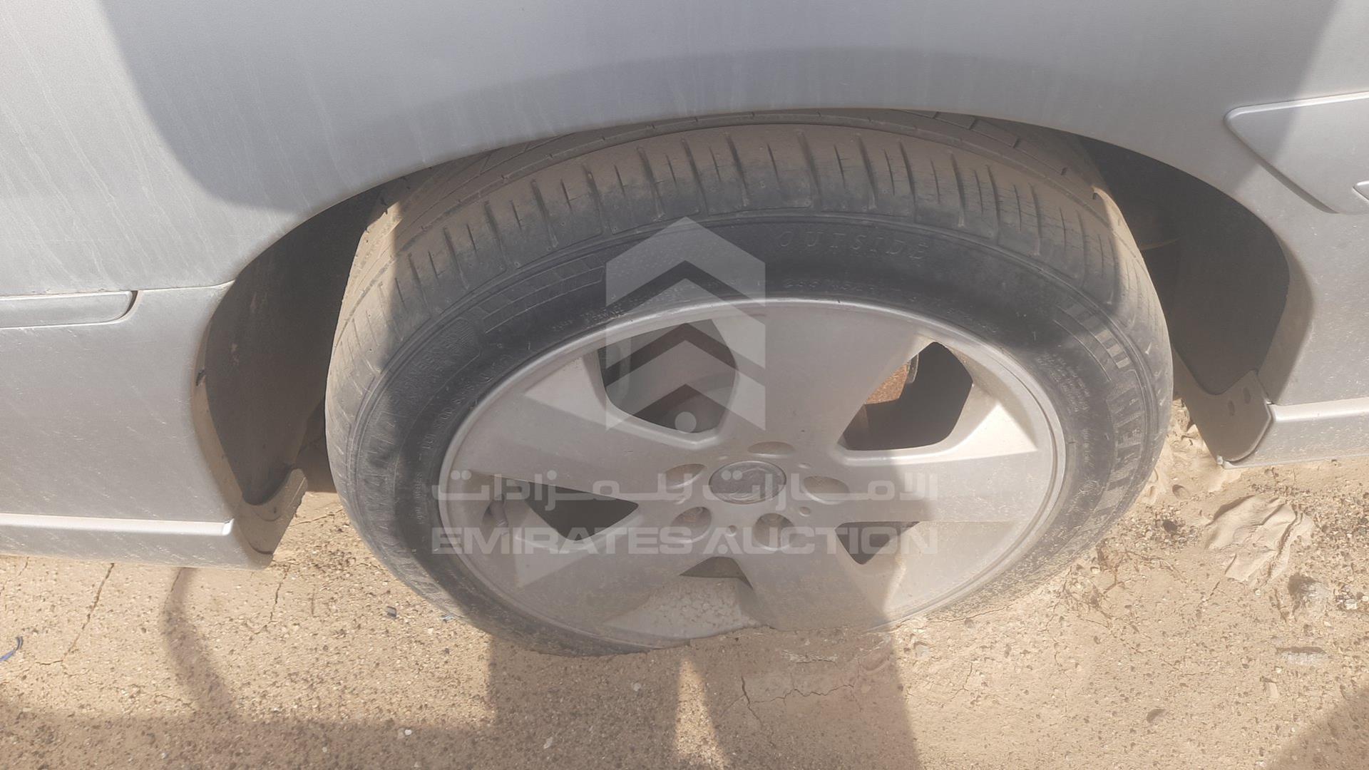 2005 CHEVROLET CAPRICE VIN: 6G1LM54F65L390696