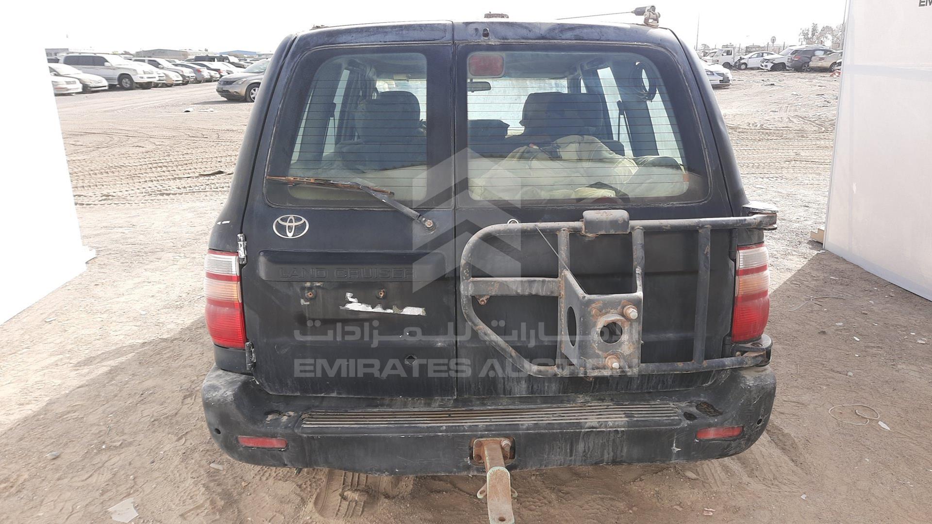 2000 TOYOTA LAND CRUISER VIN: JTCHJ01J0Y0028324