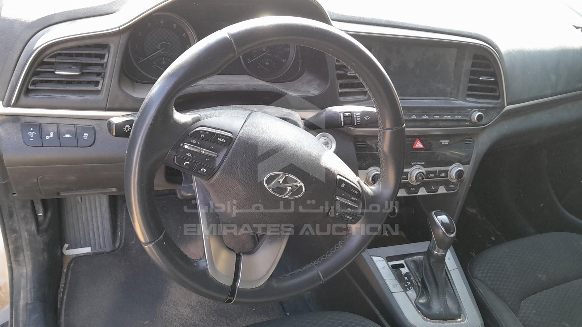 2019 HYUNDAI ELANTRA VIN: KMHD84LF7KU886035