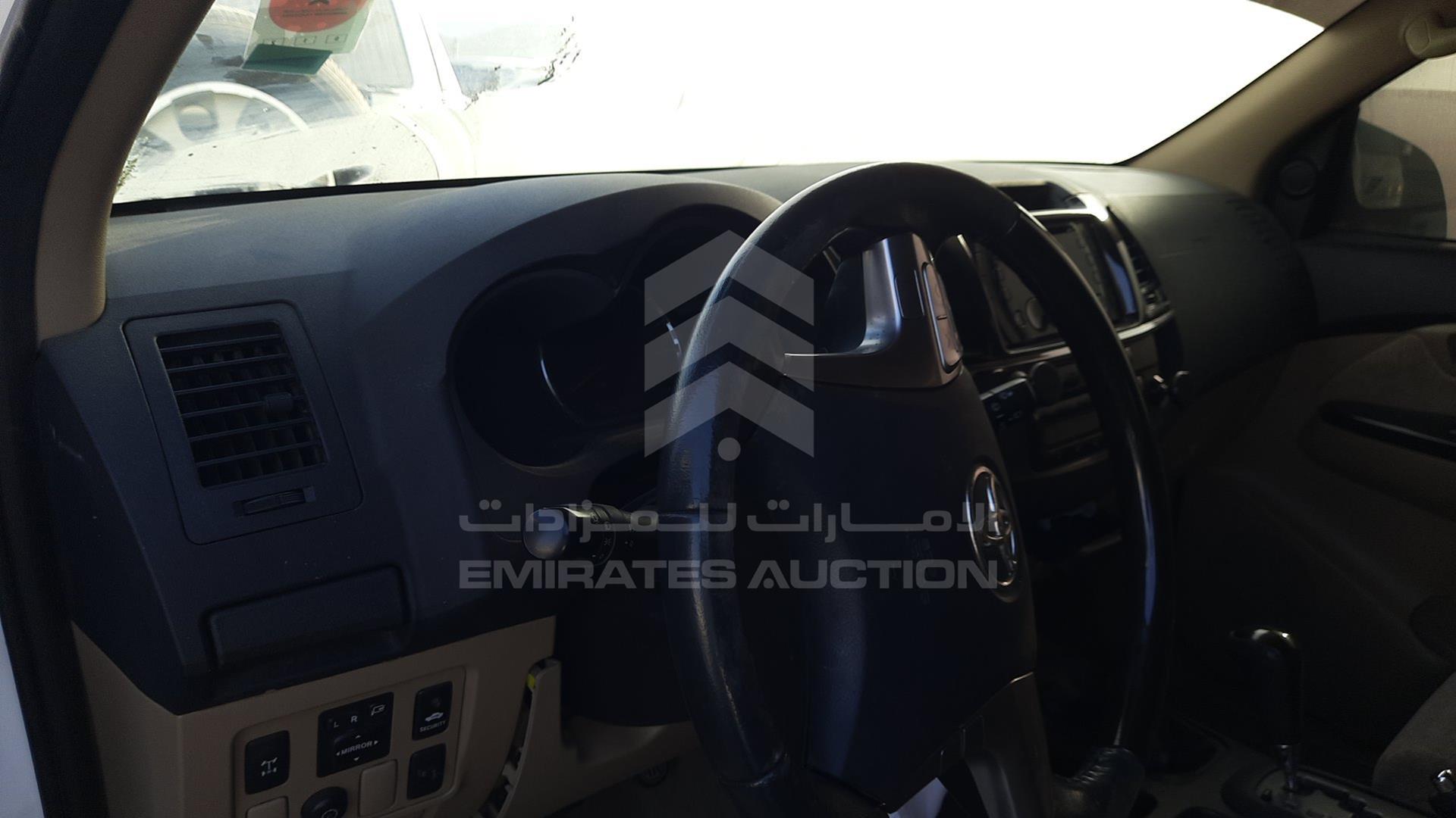 2014 TOYOTA FORTUNER VIN: MHFYU59G1E7032141
