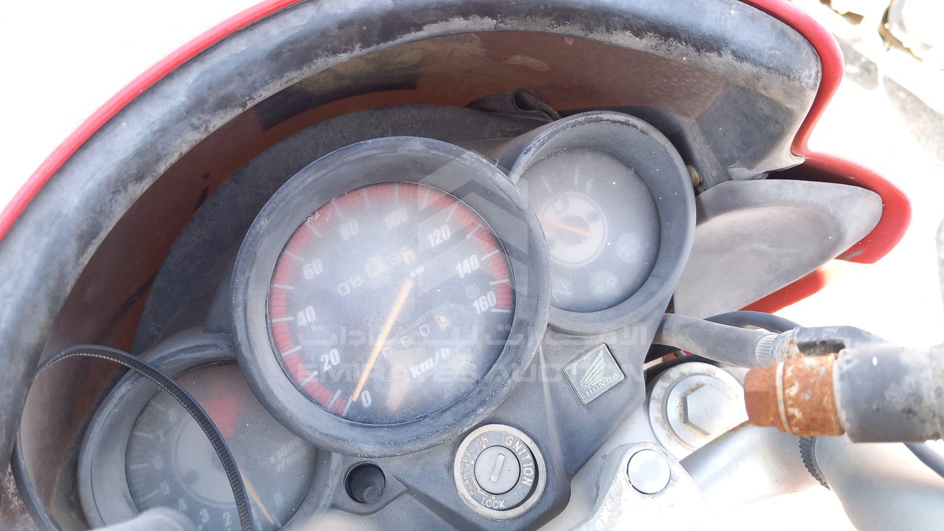 2010 HONDA CBF 150 VIN: ME4KC097M98032459