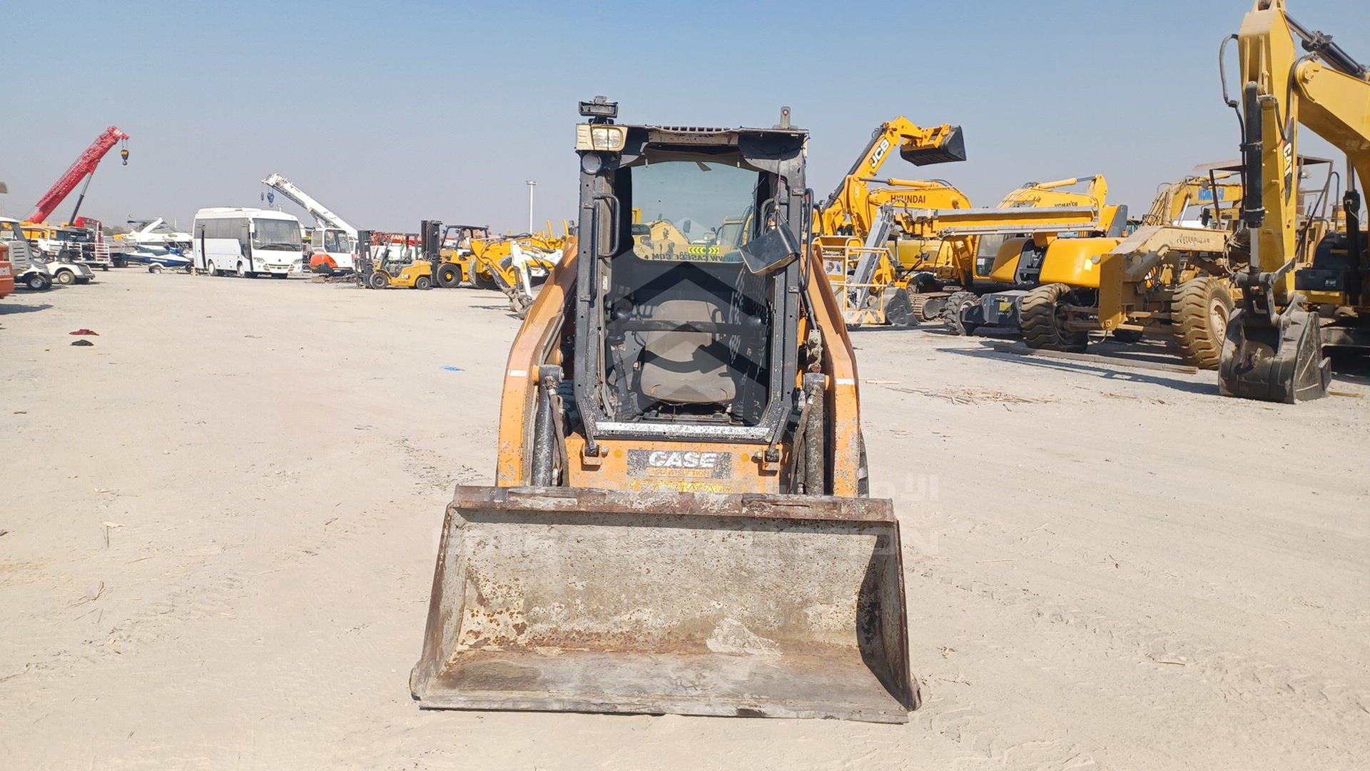 2016 CASE SR150 VIN: EE12M451007