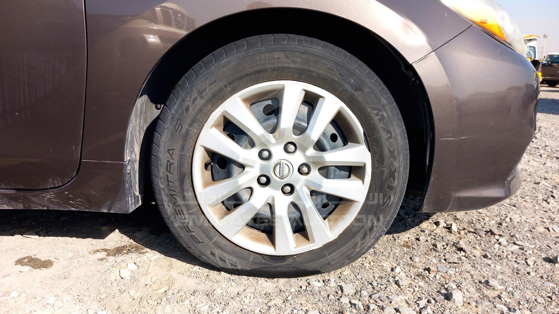 2016 NISSAN ALTIMA VIN: 1N4AL3AP2GN324952