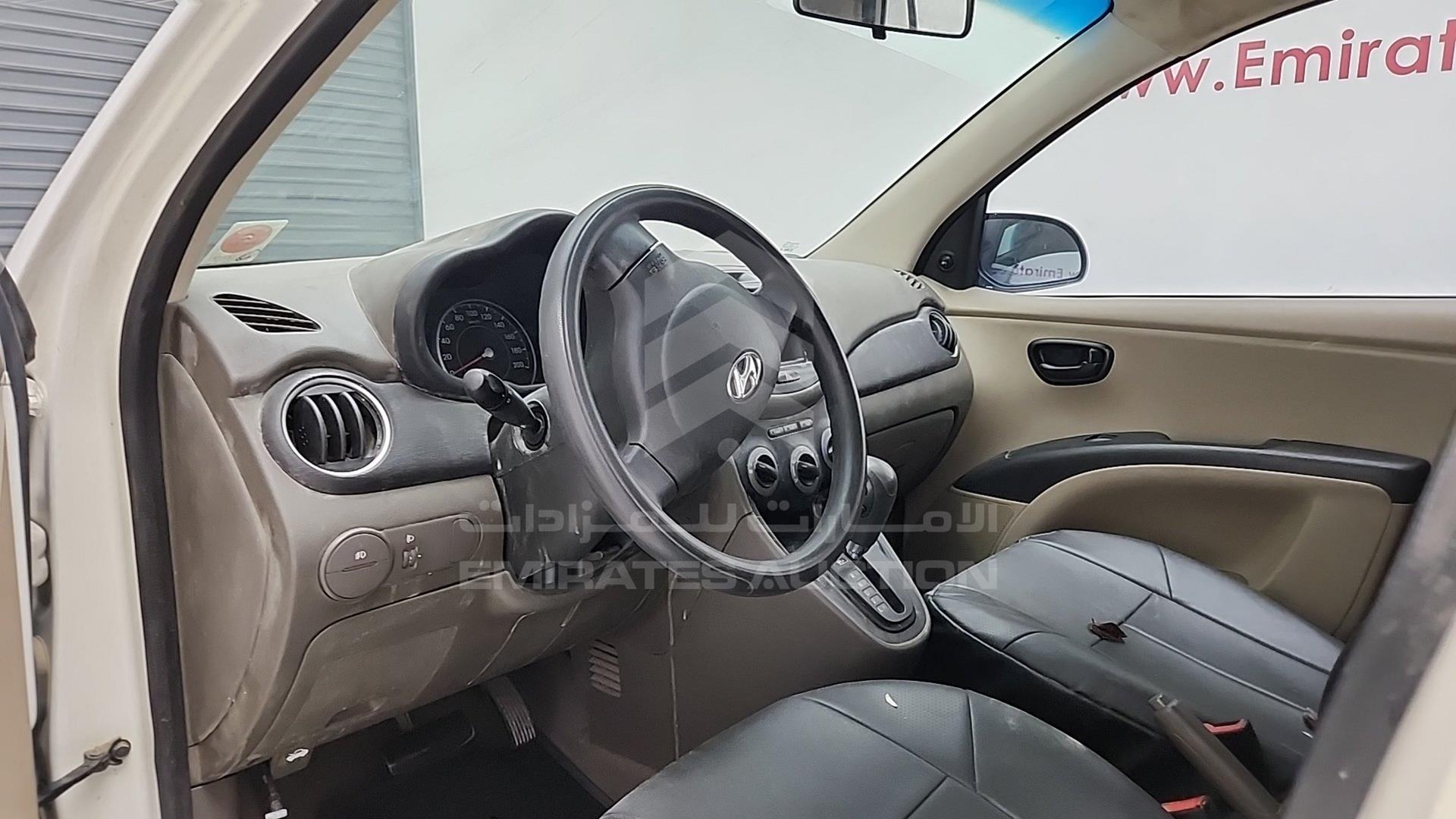 2015 HYUNDAI I10 VIN: MALAM51C9FM570463