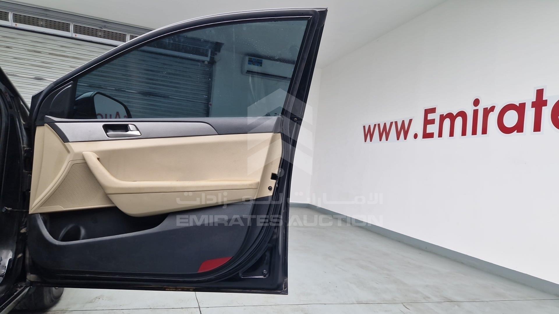 2016 HYUNDAI SONATA VIN: 5NPE24AF7GH273542