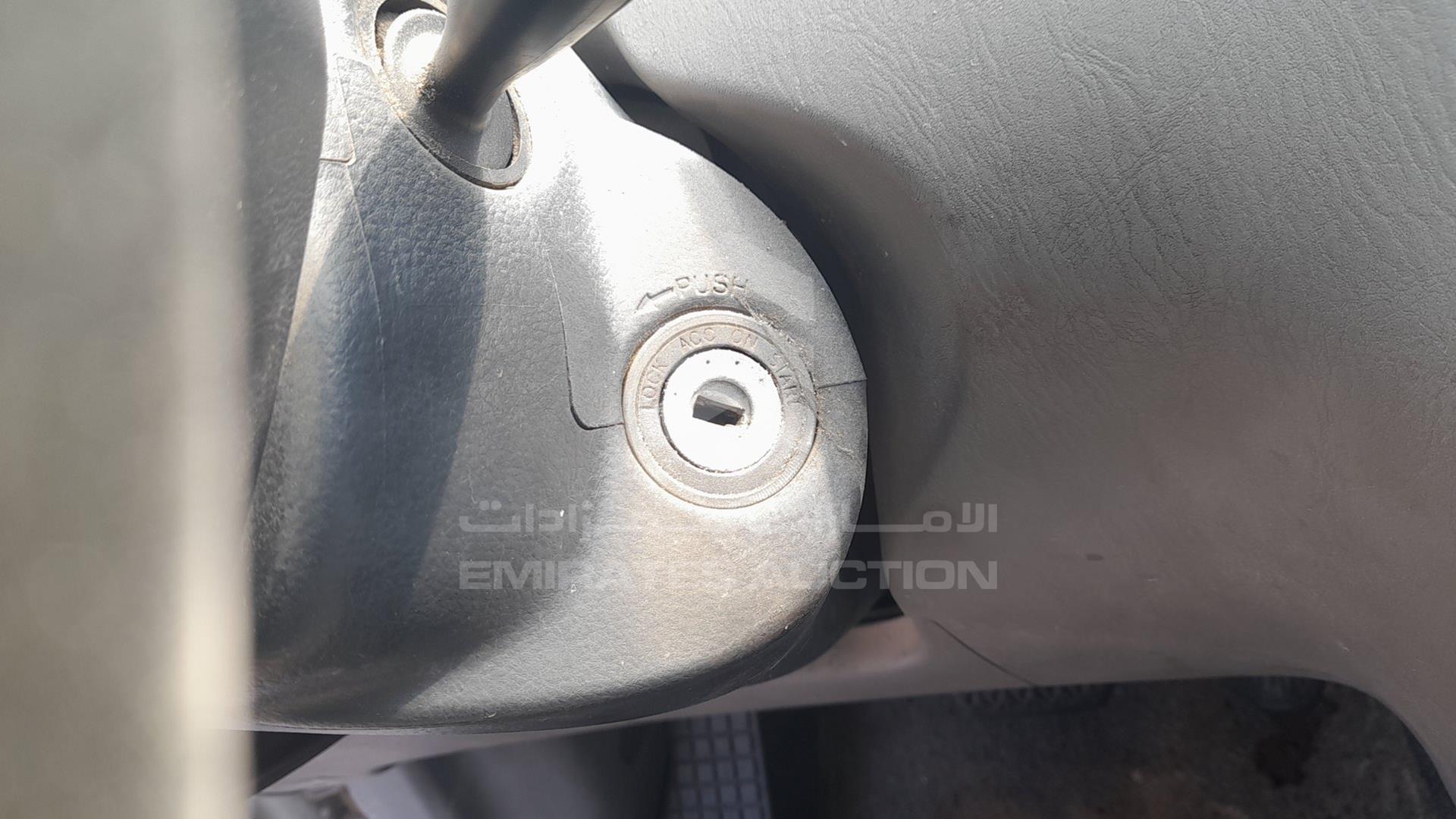 2001 TOYOTA COROLLA VIN: JTDBW23E910006908