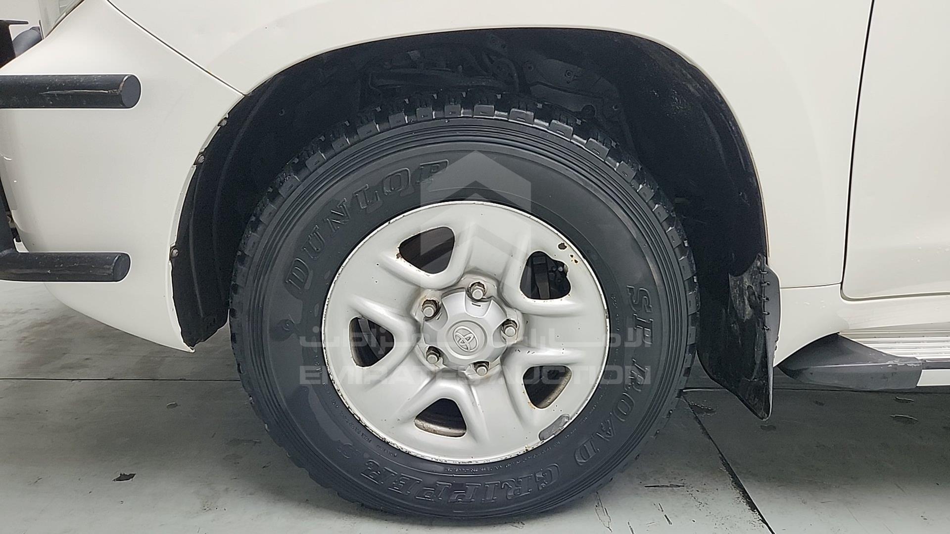 2014 TOYOTA LC 200 VIN: JTMHV09J604135041