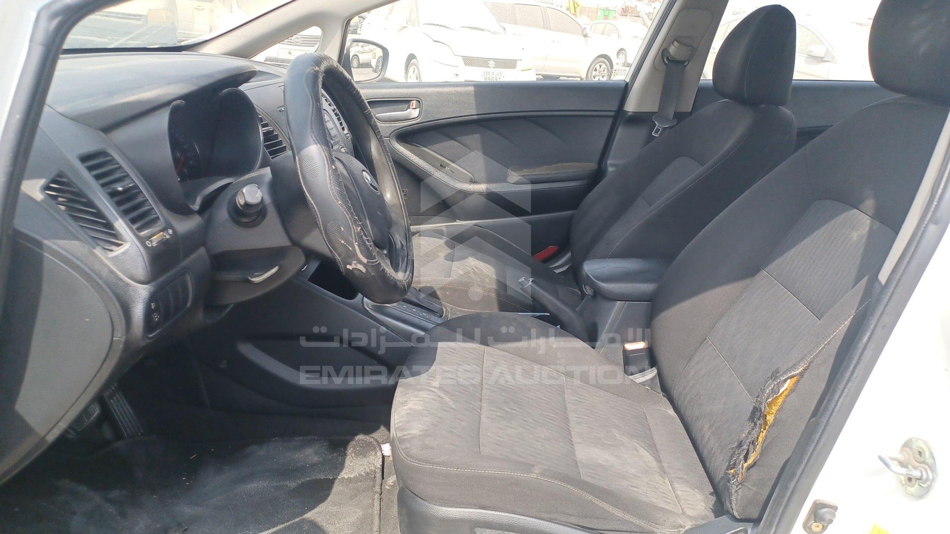 2016 KIA CERATO VIN: KNAFK4174G5553896
