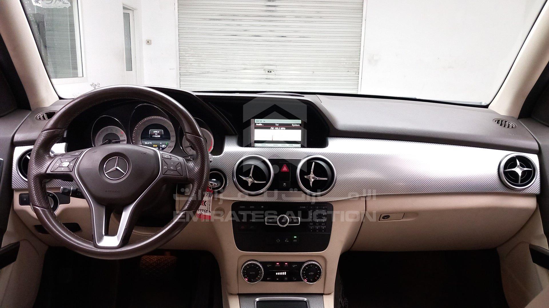2015 MERCEDES GLK 250 VIN: WDCGG3HB1FG418952