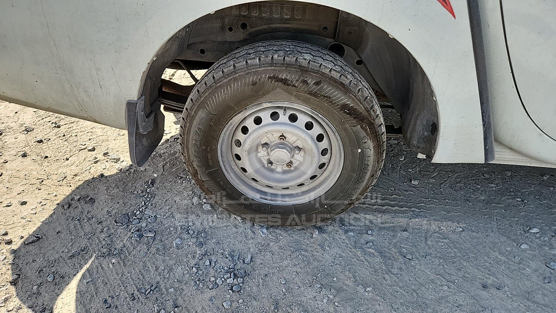 2014 MITSUBISHI L 200 VIN: MMBJNKA50ED004893