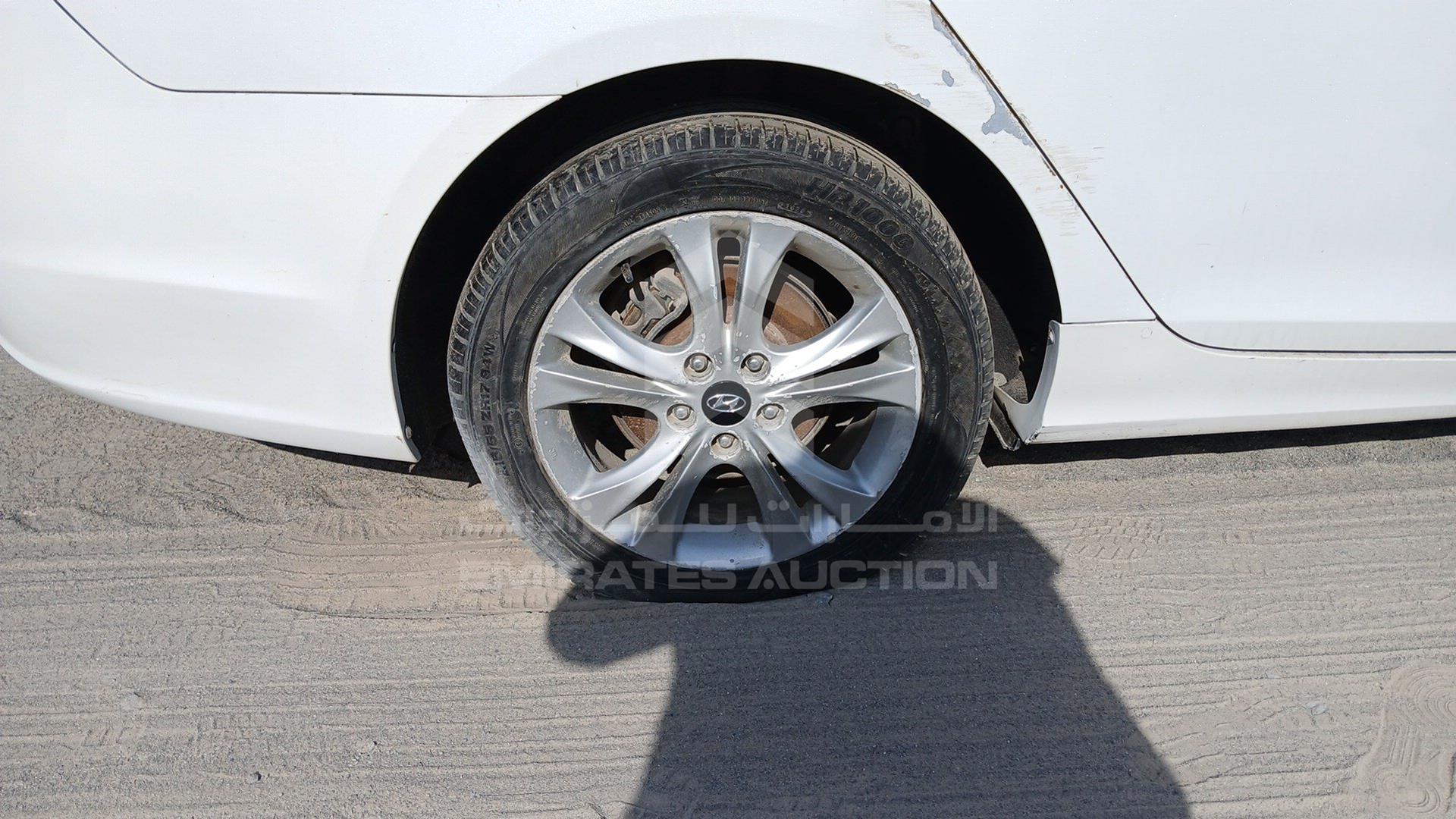 2011 HYUNDAI SONATA VIN: 5NPEC4AC8BH234969