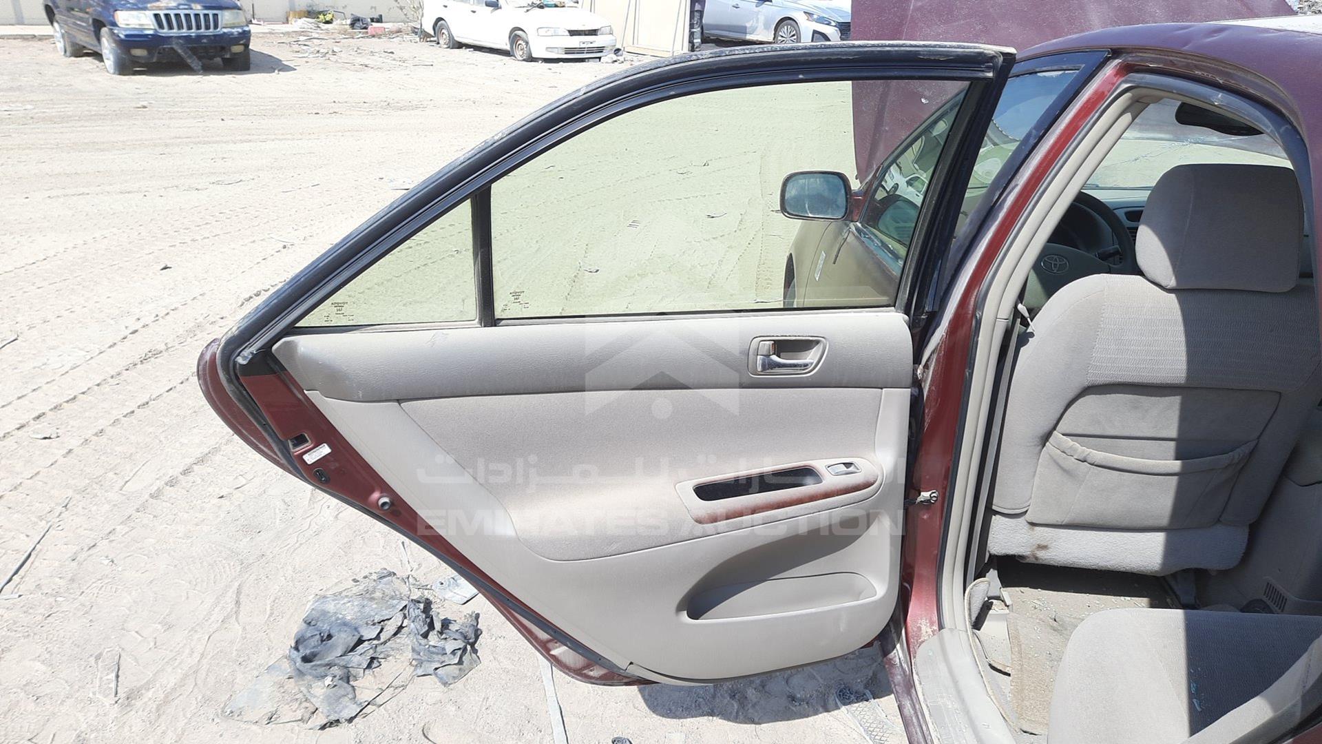 2005 TOYOTA CAMRY VIN: 4T1BE30K65U061846