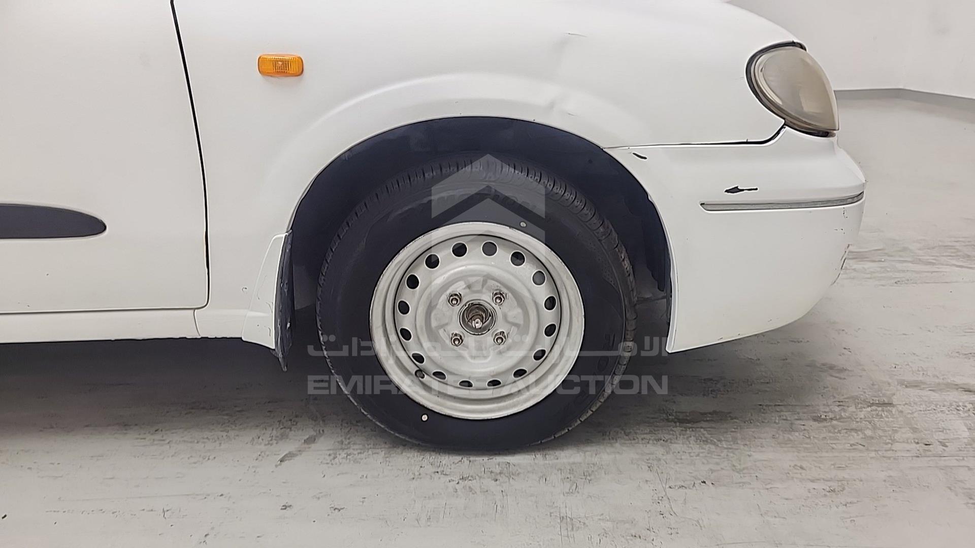 2004 NISSAN SUNNY VIN: JN1FN61C94W051509