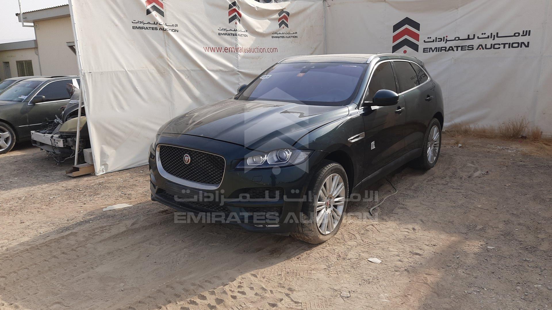 2017 JAGUAR F-PACE VIN: SADCA2BV8HA091687