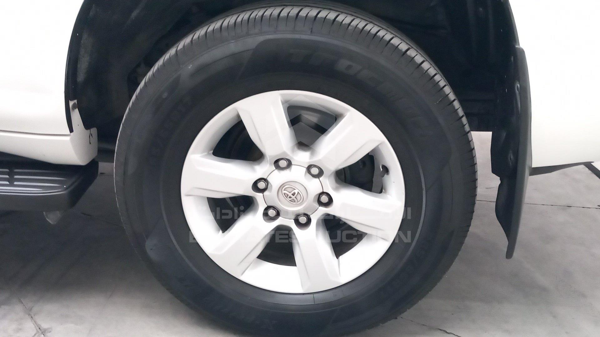2014 TOYOTA PRADO VIN: JTEBX3FJ1EK165990