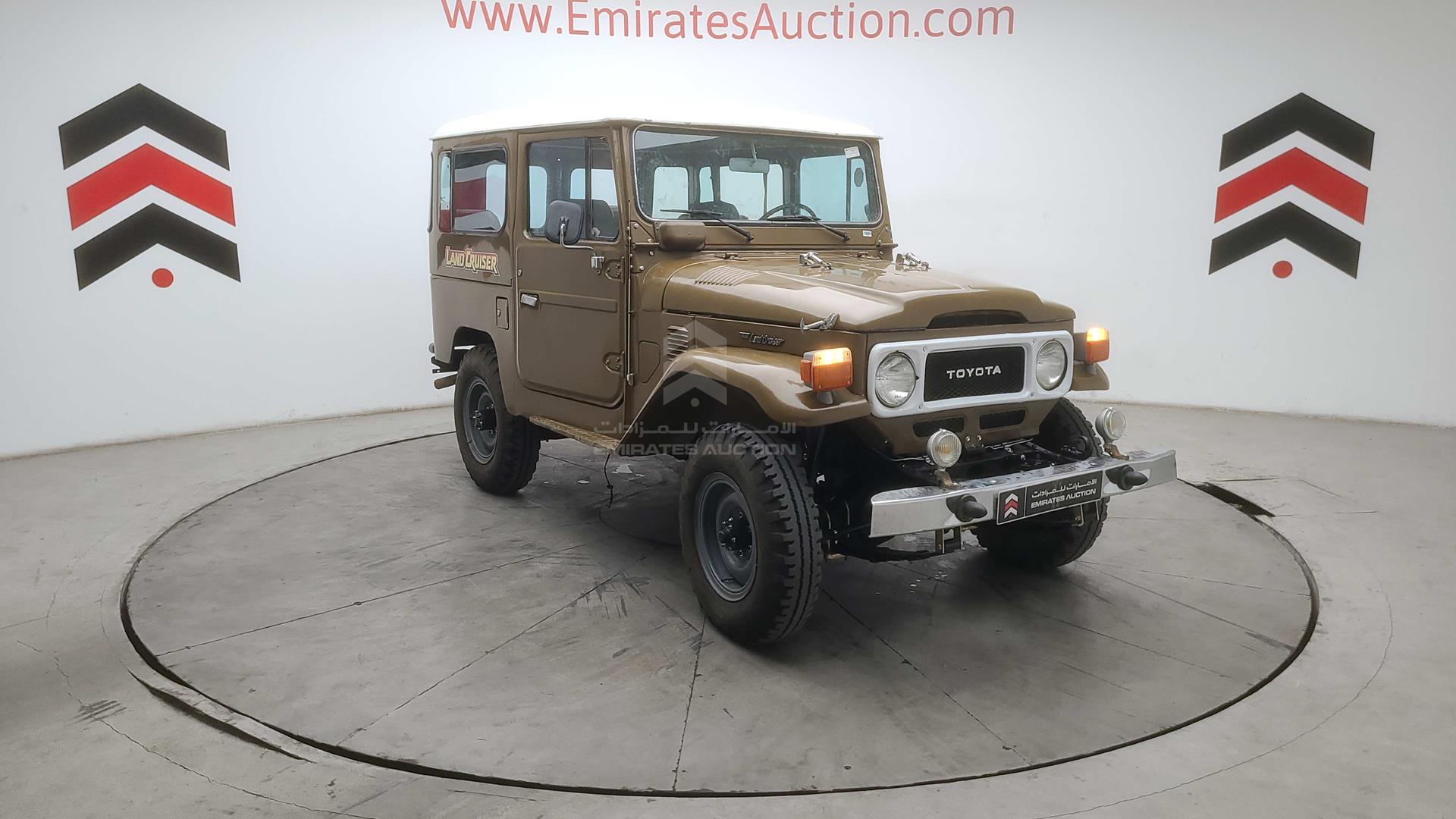 1980 TOYOTA LAND CRUISER VIN: FJ40325498