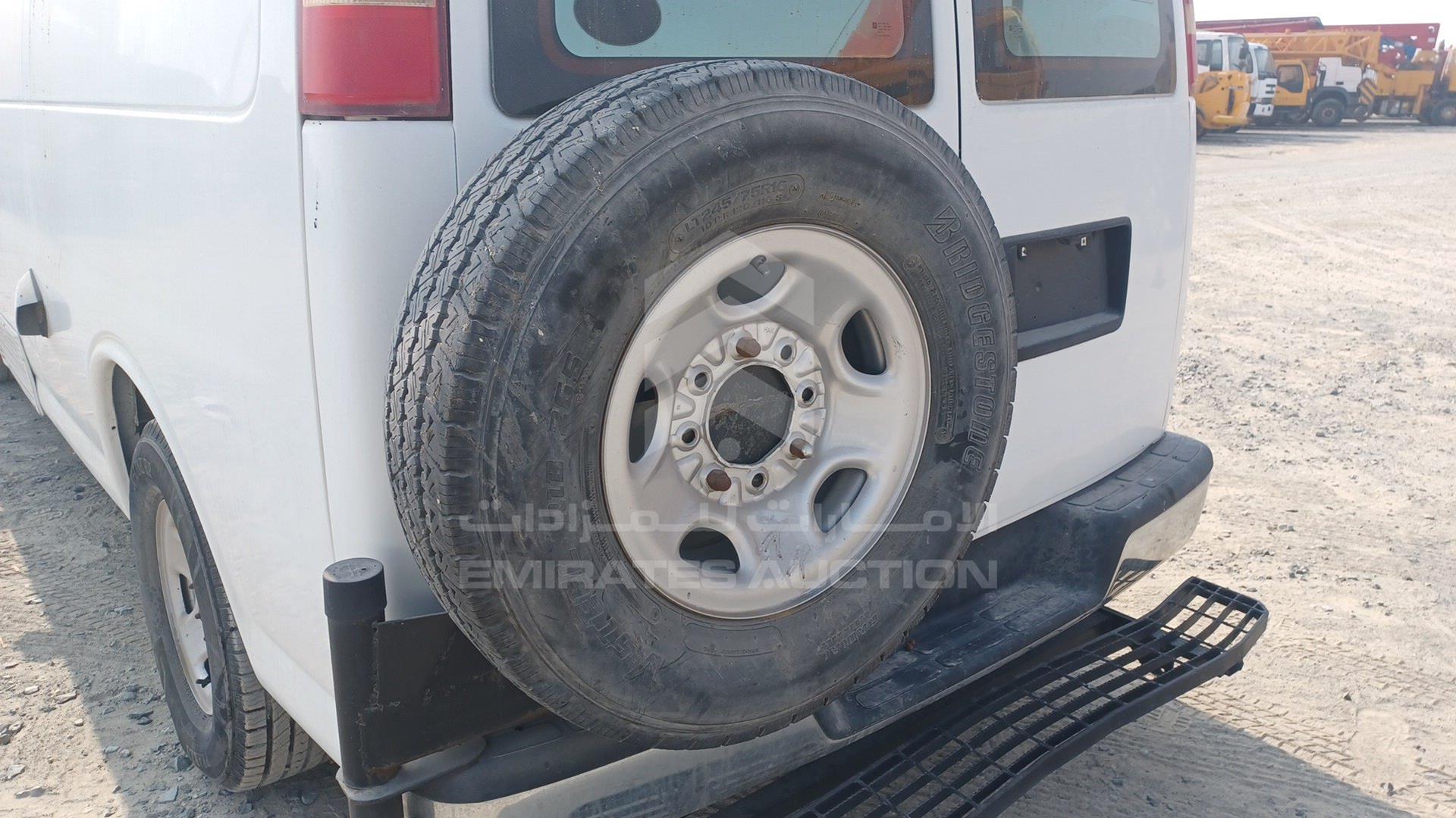 2008 CHEVROLET EXPRESS VIN: 1GCHG39K281114642