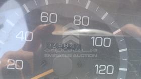ميتسوبيشي كانتر 2004 — قراءة العداد — صورة 3 — صورة مصغرة