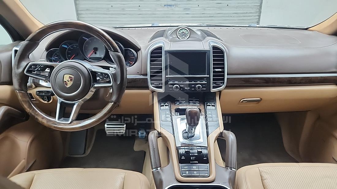 2016 Porsche Cayenne — Entertainment Systems & Camera Monitor & Navigation — Photo 15