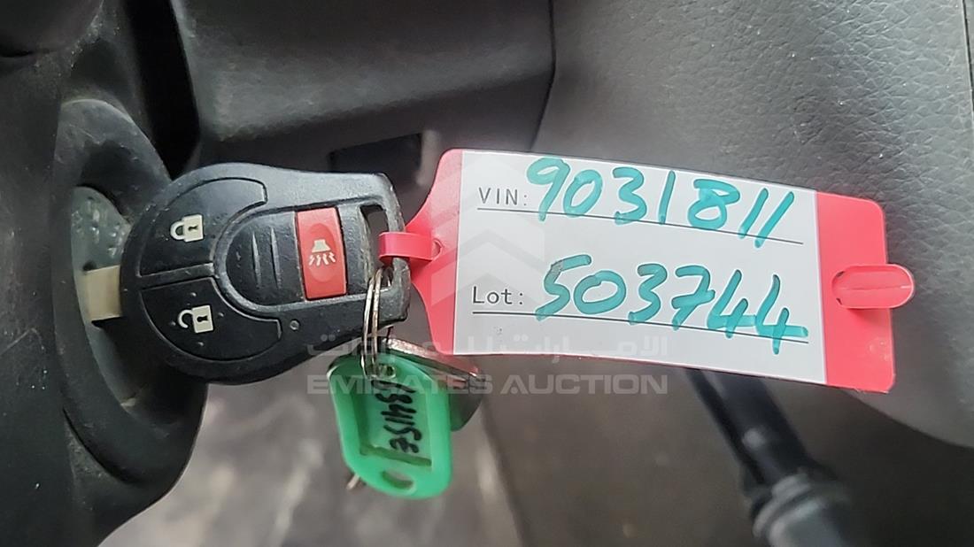 2020 Nissan Urvan — Keys — Photo 4