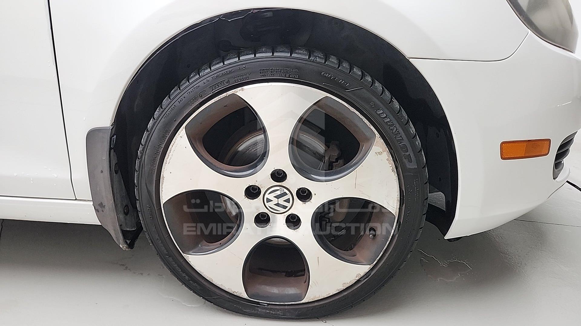 2011 VOLKSWAGEN GOLF VIN: WVWBB7AJABW287460