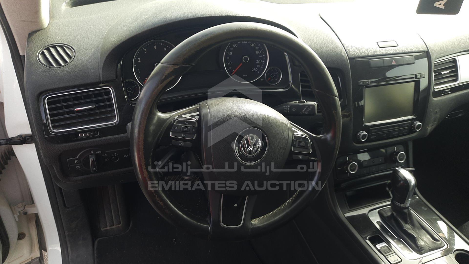 2013 VOLKSWAGEN TOUAREG VIN: WVGBC2BP3DD000252