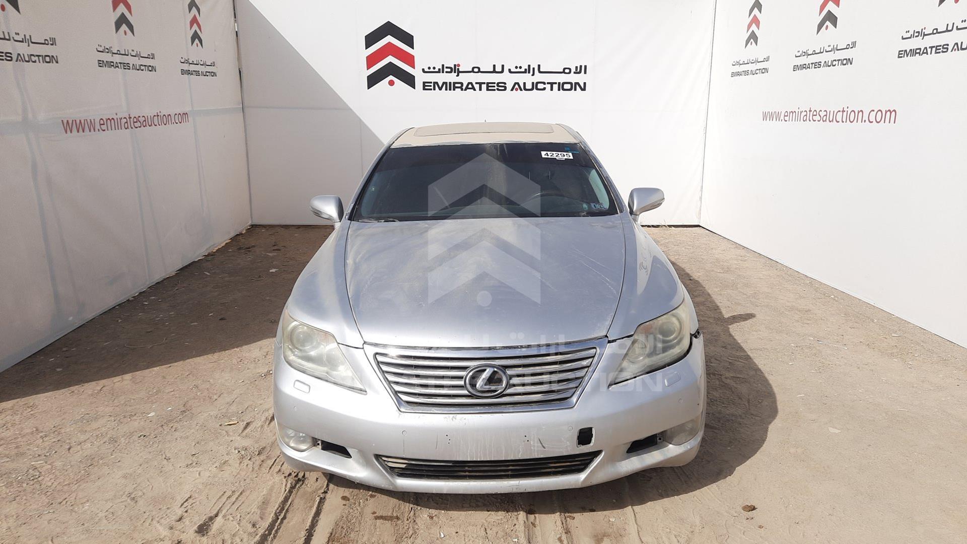 2010 LEXUS LS 460 VIN: JTHCL5EF2A5005220