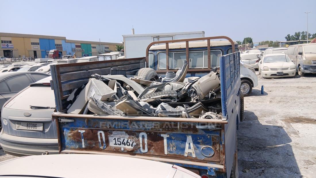 Toyota - Scrap without document — Rear View — Photo 6