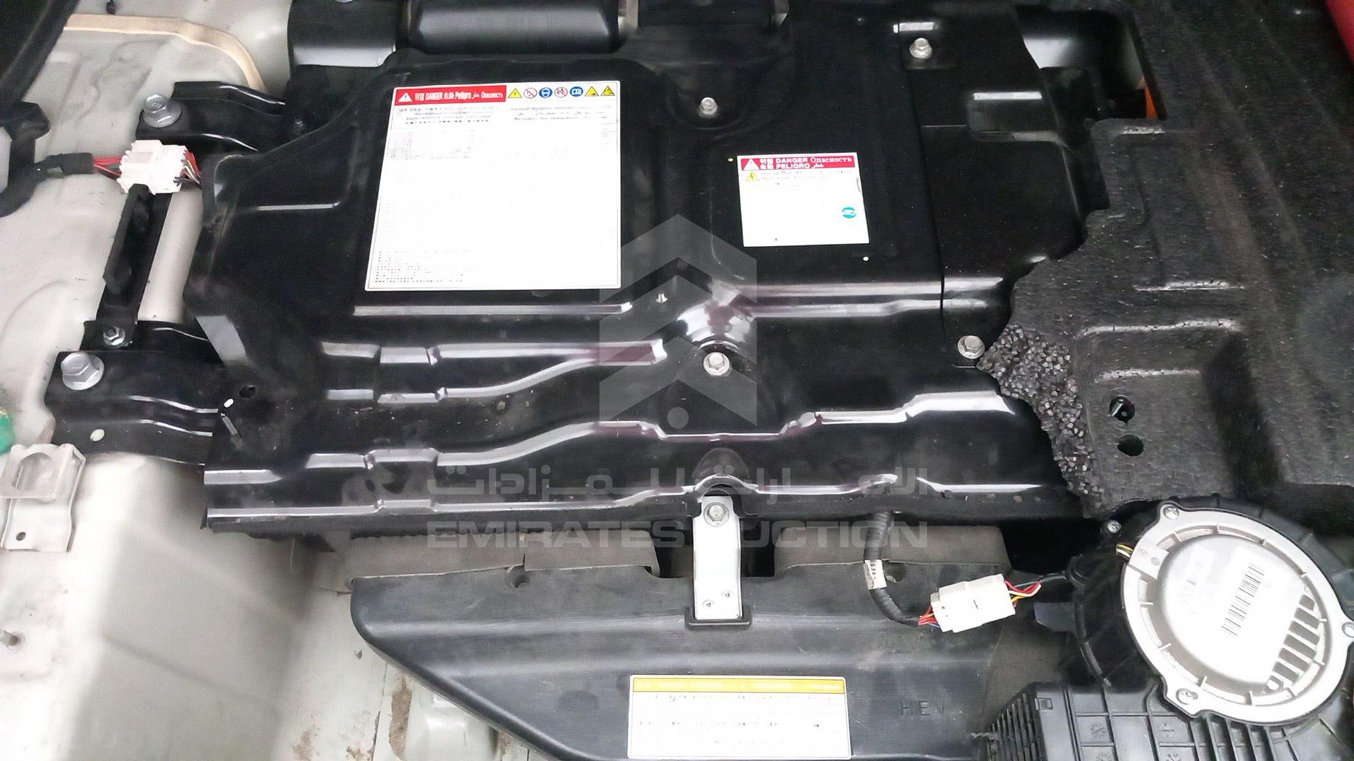 2019 HYUNDAI SONATA HYBRID VIN: KMHE24137KA093091