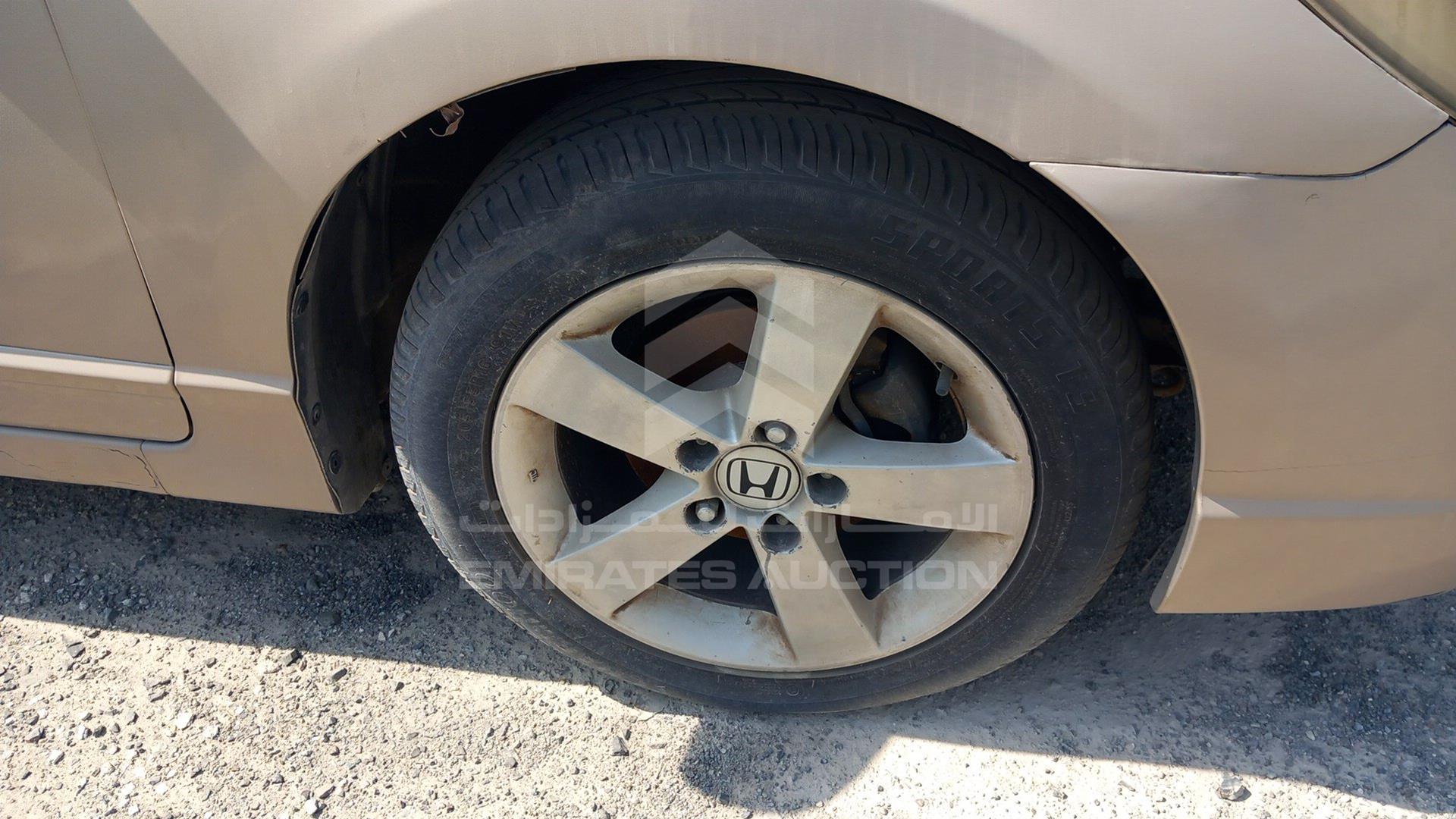 2006 HONDA CIVIC VIN: JHMFD163X6S400133