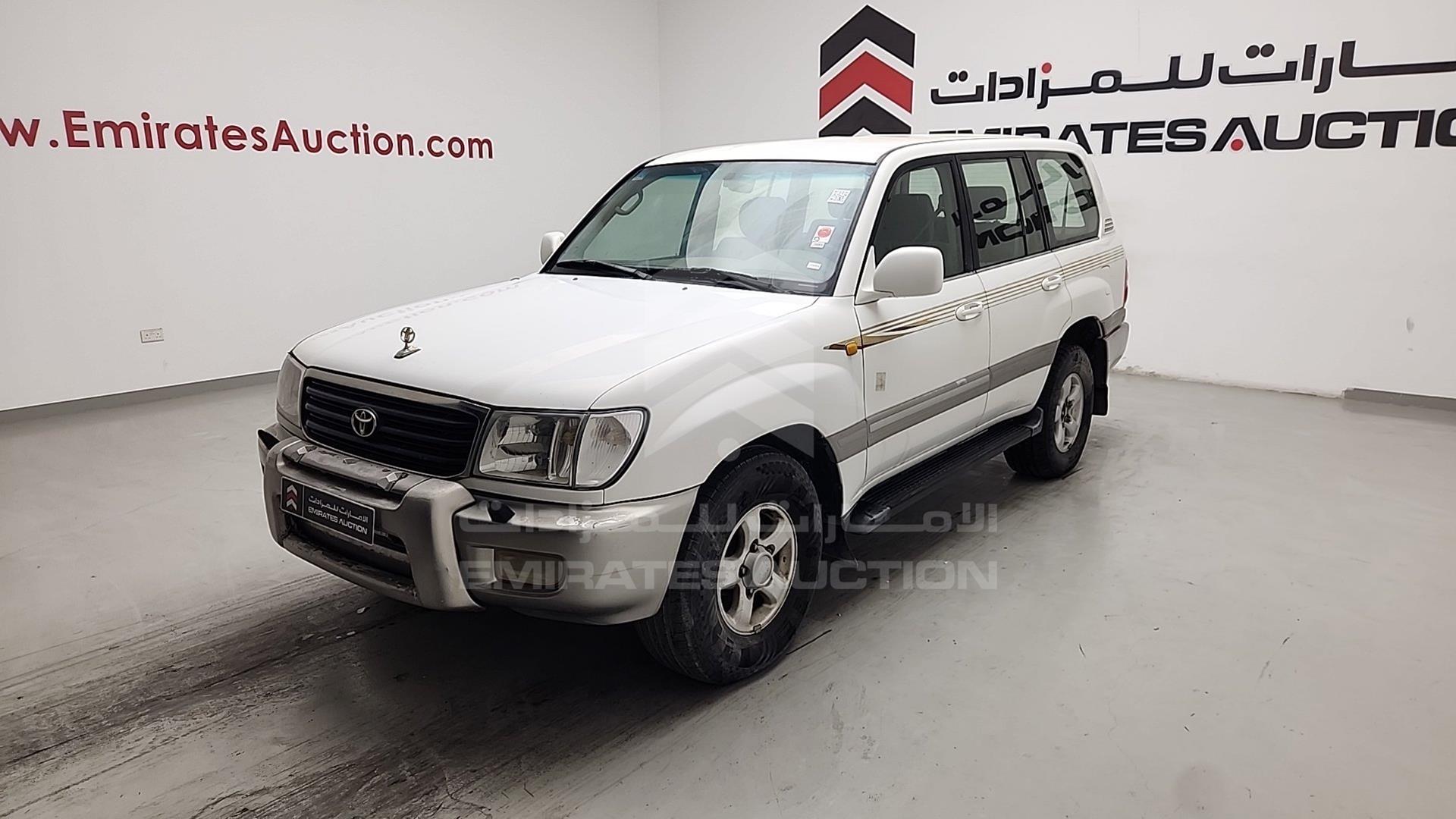 2000 TOYOTA LAND CRUISER VIN: JT3HT05J0Y0081156