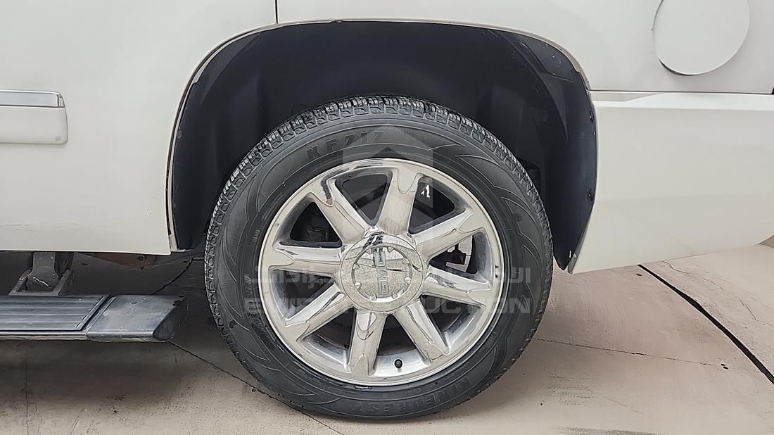 2009 GMC Yukon — Rear Left Tyre — Photo 36