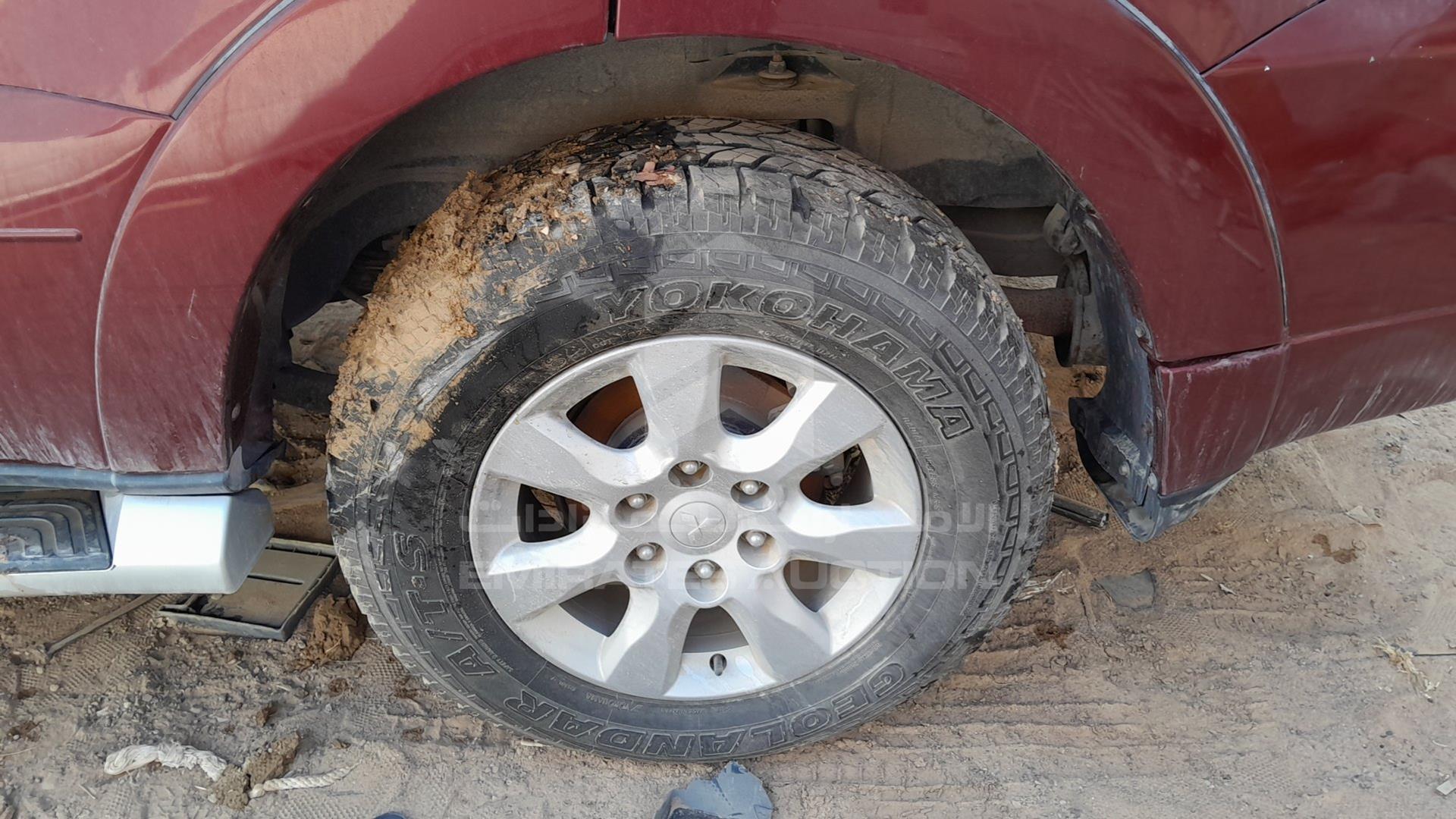 2016 MITSUBISHI PAJERO VIN: JMYLYV95WGJ732282