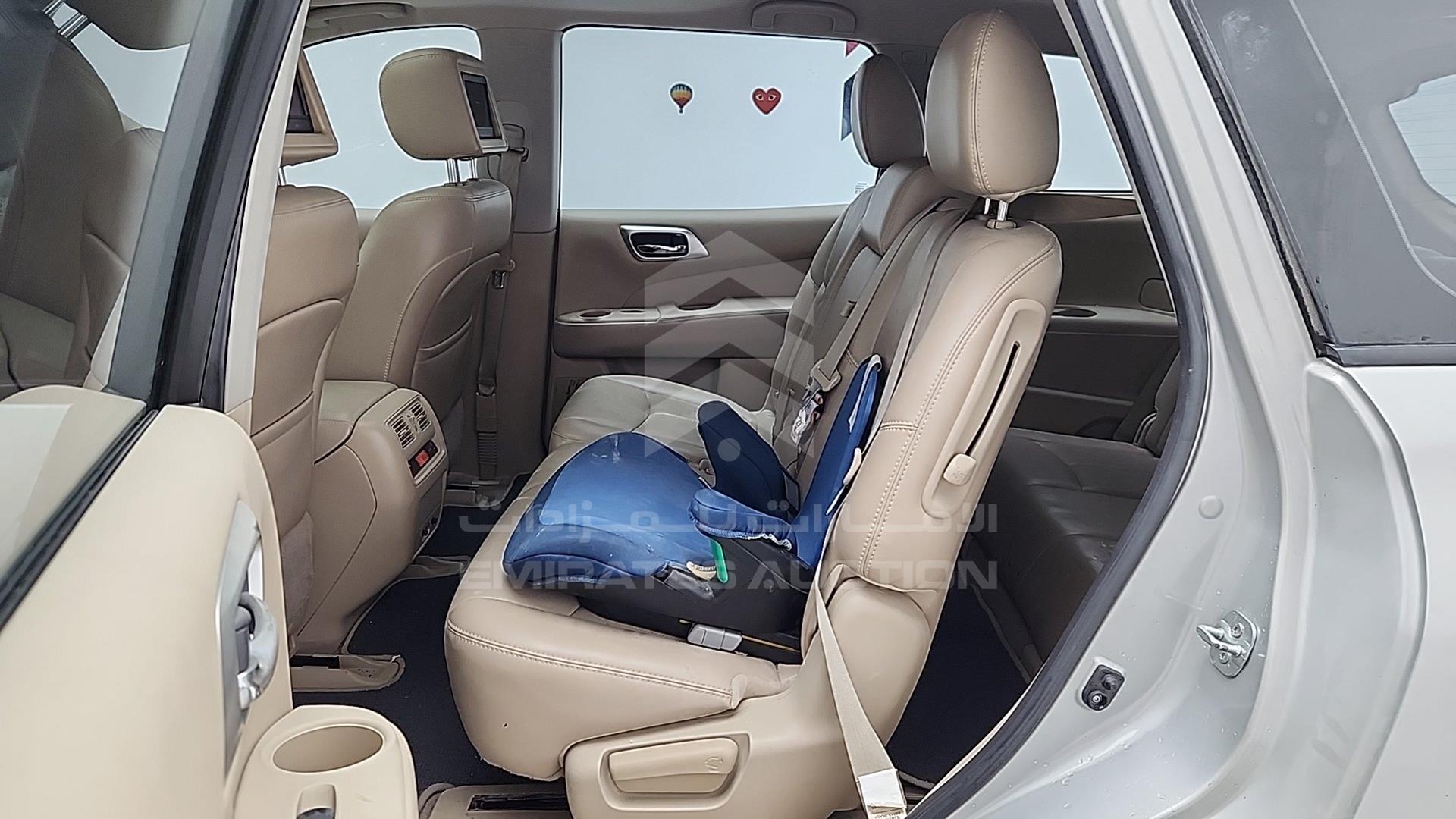 2015 NISSAN PATHFINDER VIN: 5N1AR2MM8FC628006