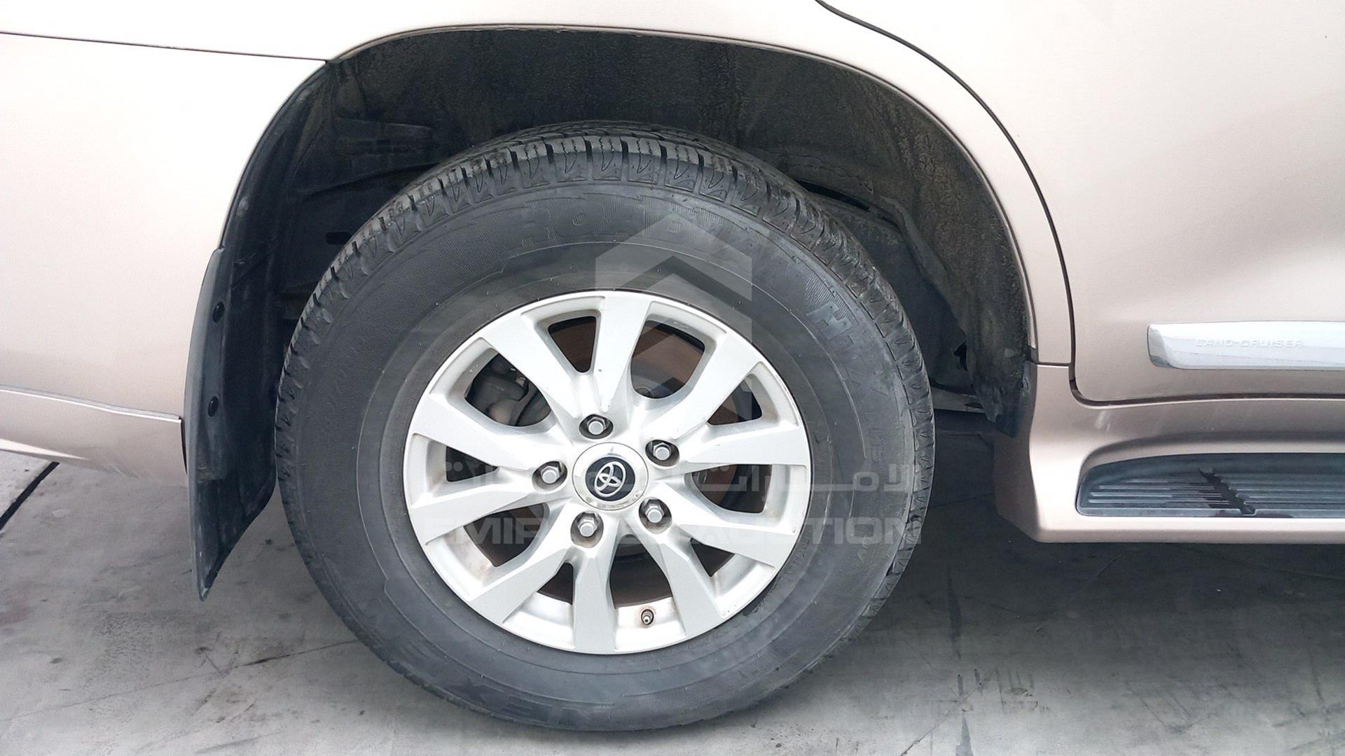 2018 TOYOTA LAND CRUISER VIN: JTMHX01J0J4160430