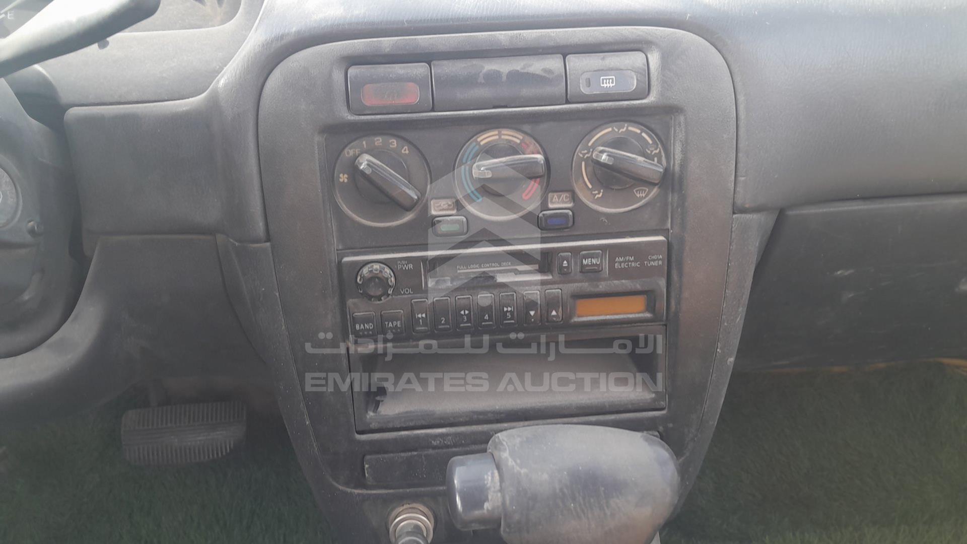 1999 NISSAN SUNNY VIN: JN1BB41SXW008251