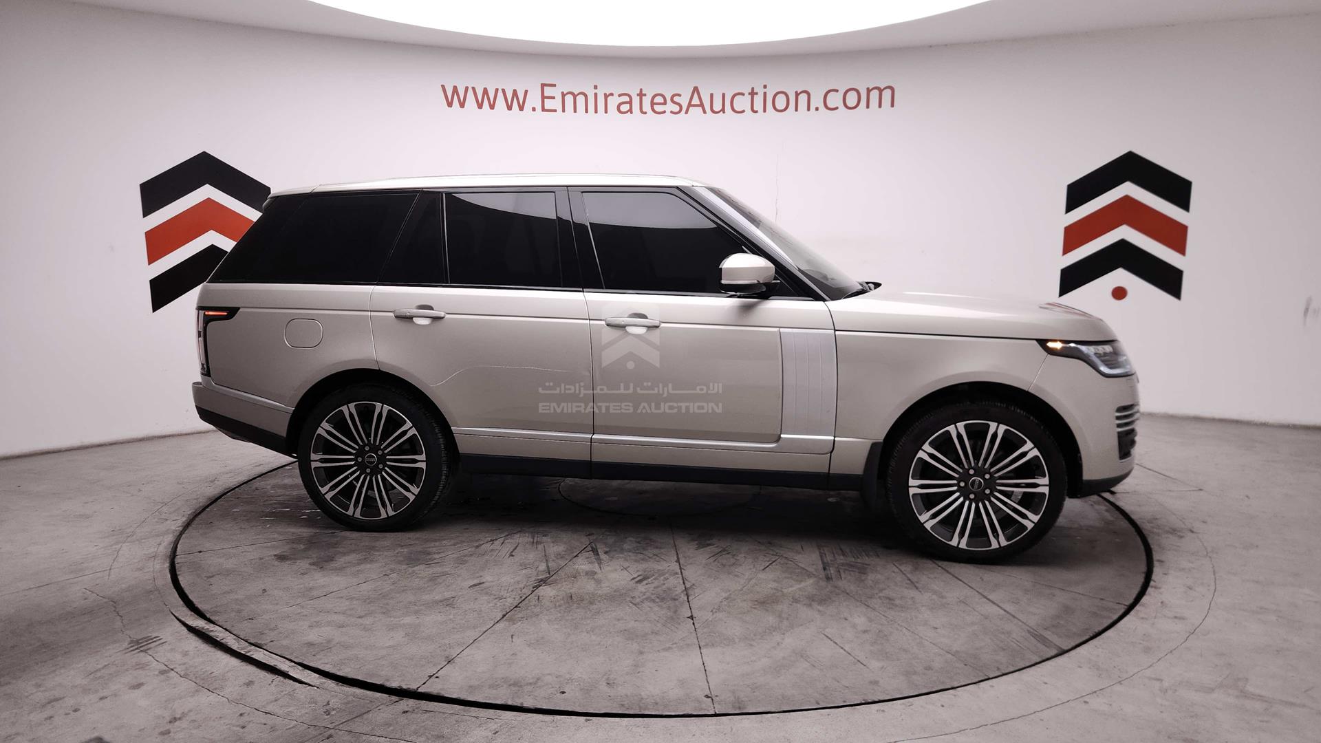 2014 RANGE ROVER VOGUE VIN: SALGA2EF7EA168832