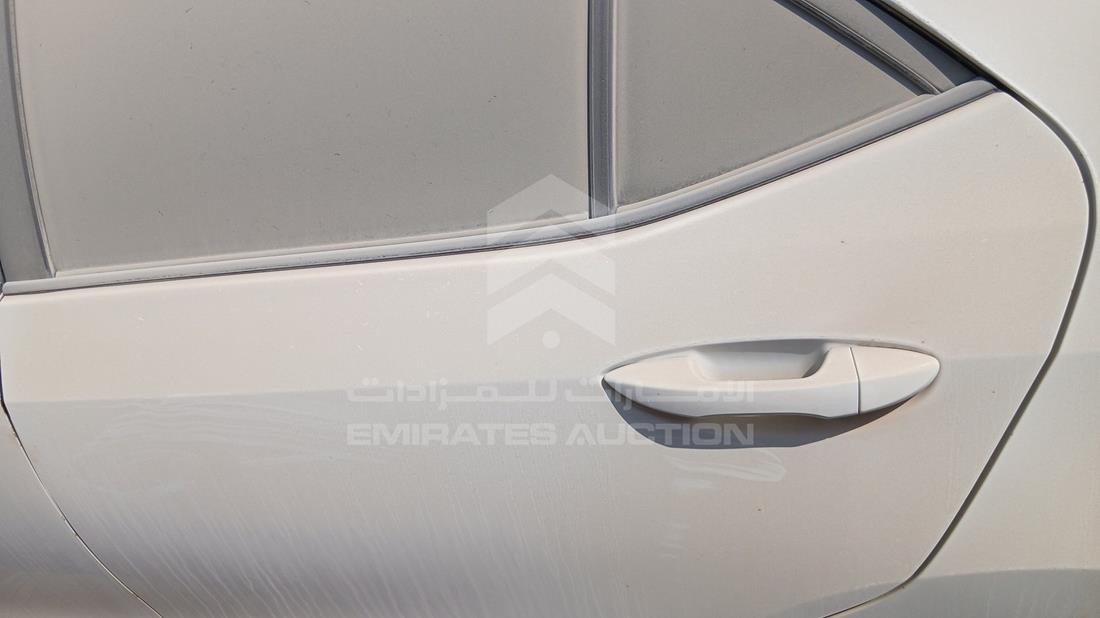 2015 Toyota Corolla - Scrap without document — Rear Left Door — Photo 11