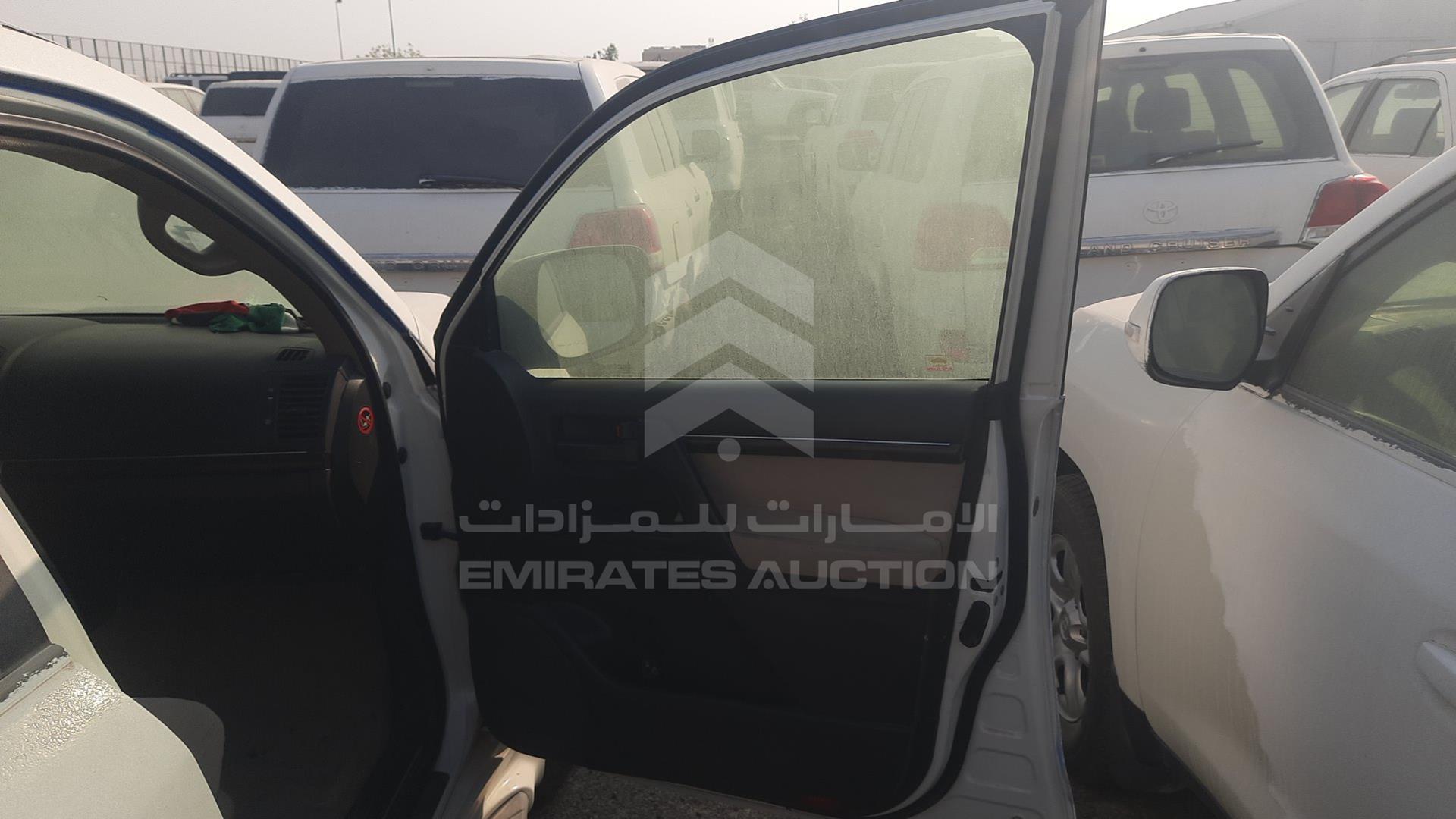 2011 TOYOTA LAND CRUISER VIN: JTMHU09J2B5052304