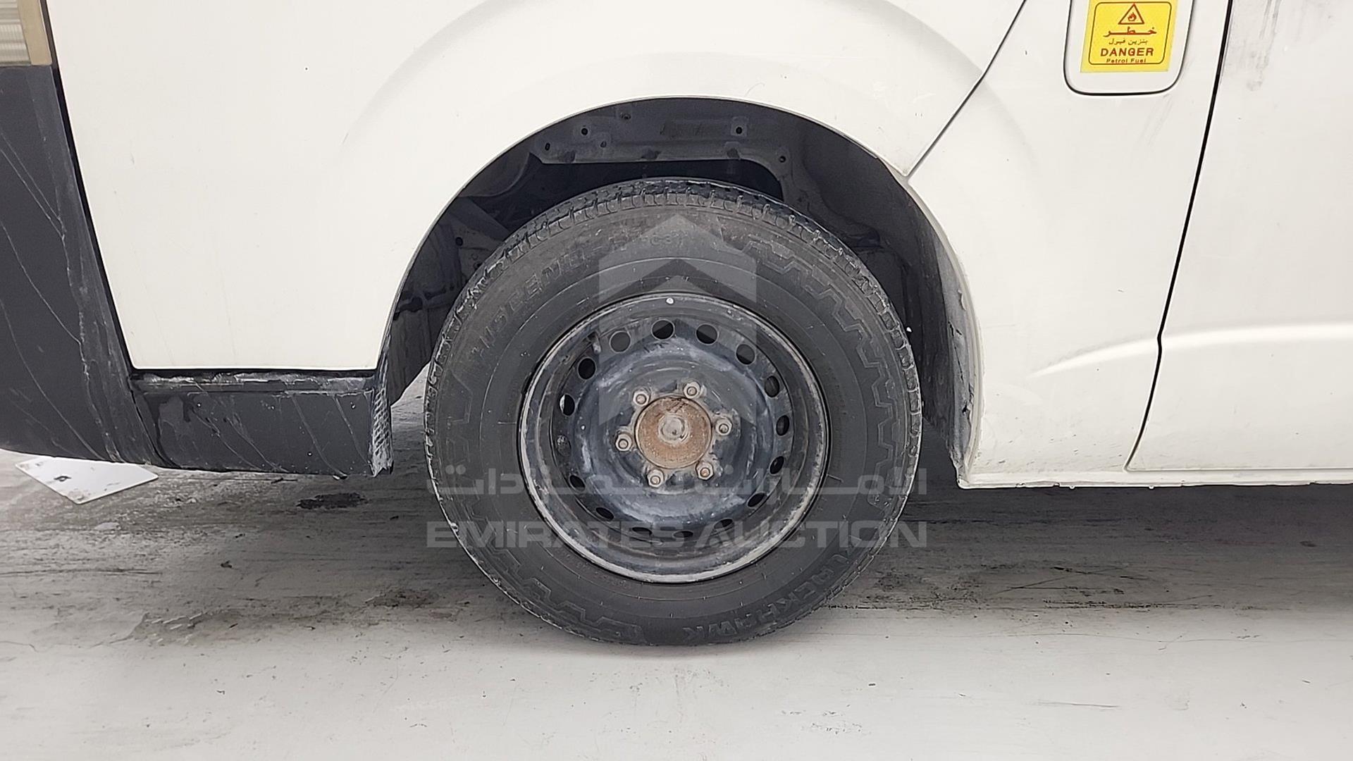 2010 TOYOTA HIACE VIN: JTFPX22P5A0018583