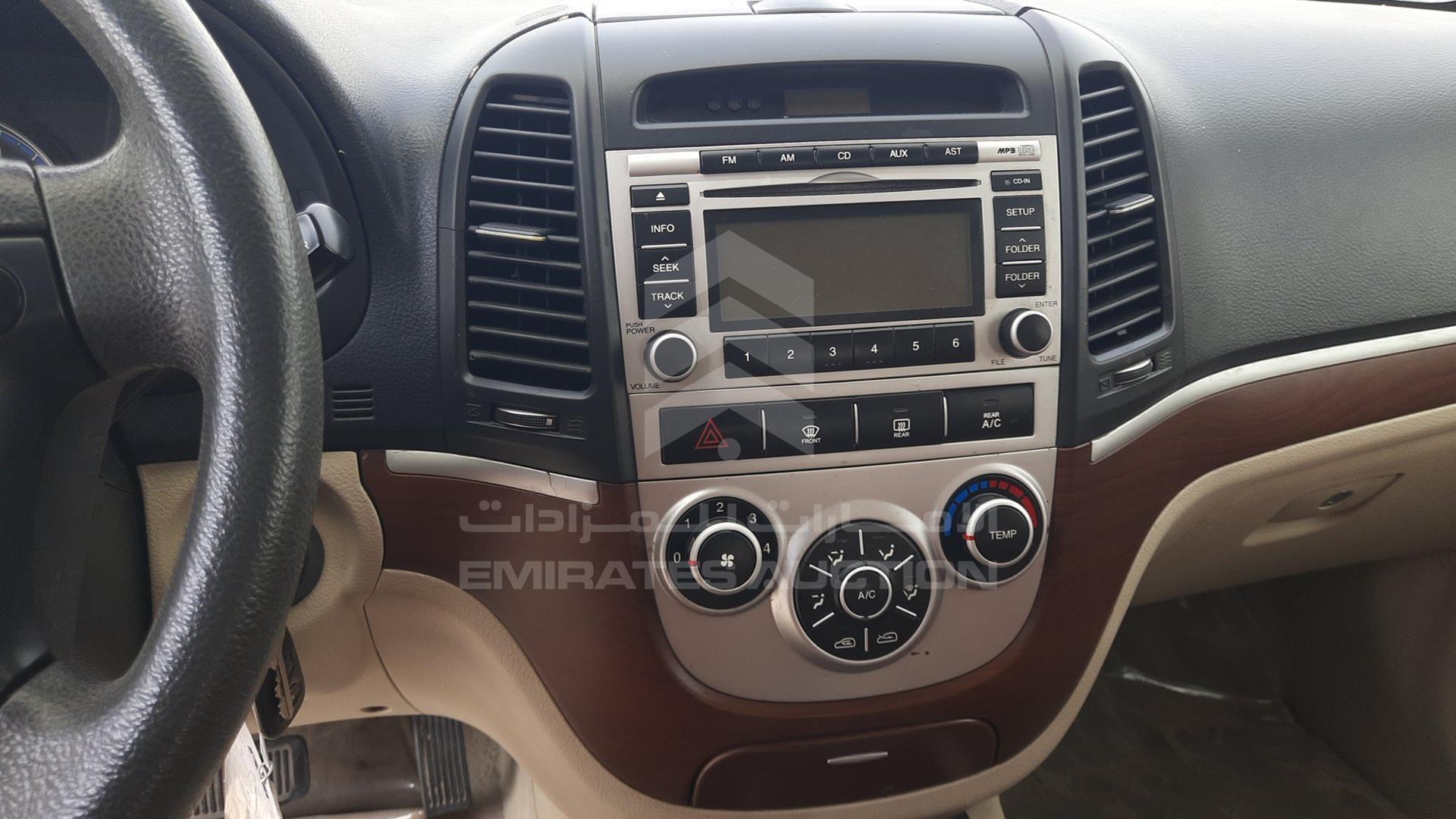 2009 HYUNDAI SANTA FE VIN: KMHSG81D39U462011