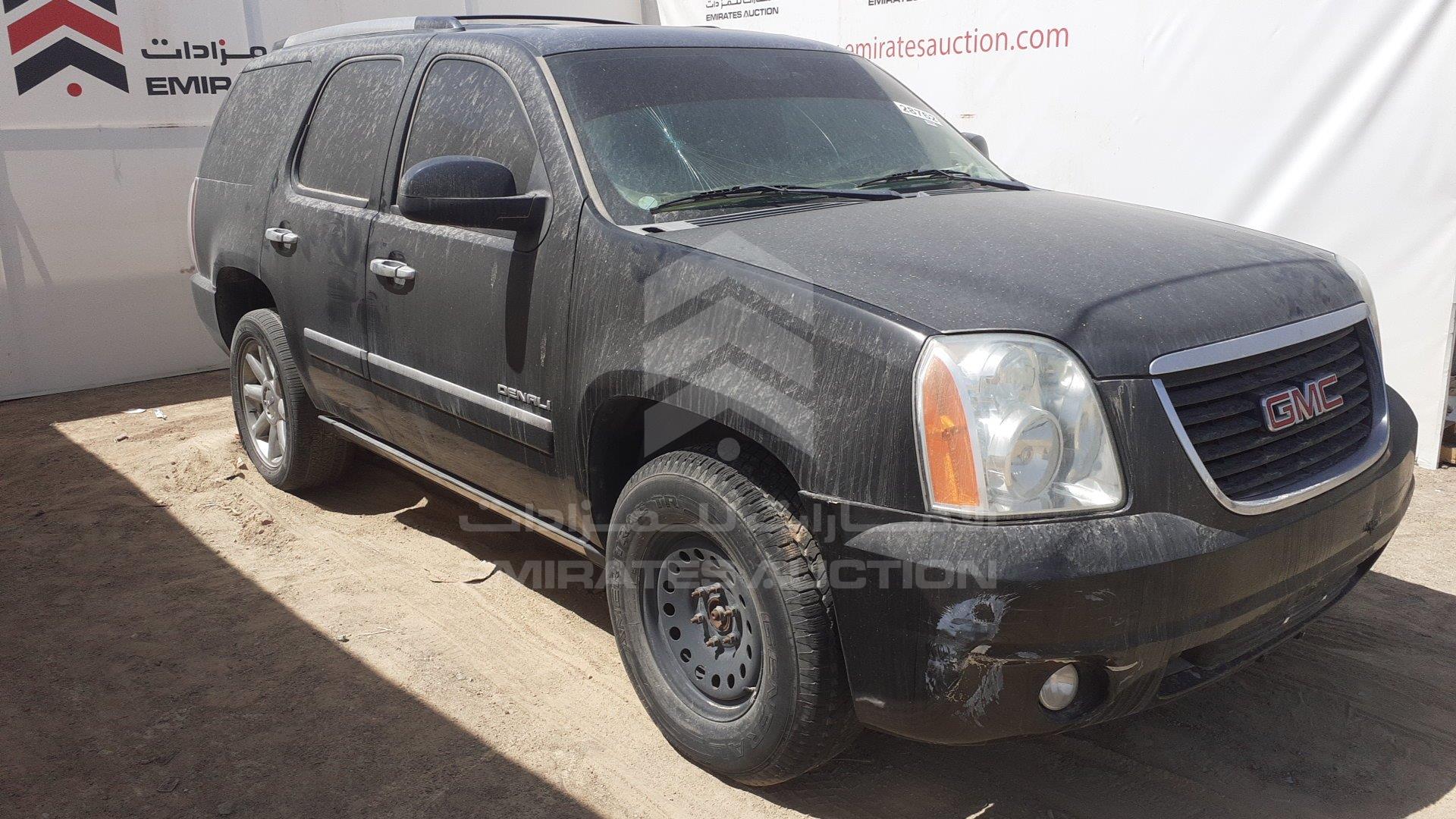 1GKS27EF8CR172113 - 2012 GMC Yukon - #355113
