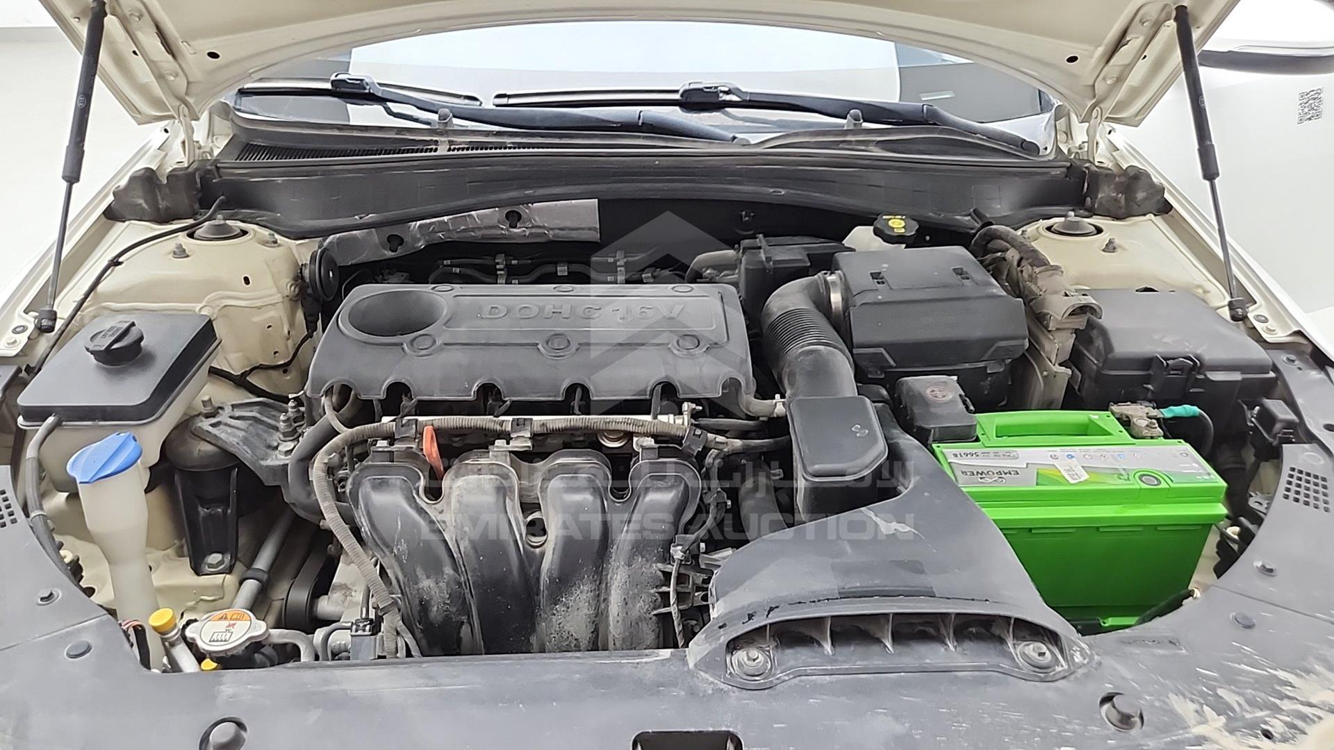 2017 KIA OPTIMA VIN: KNAGW414XH5146326