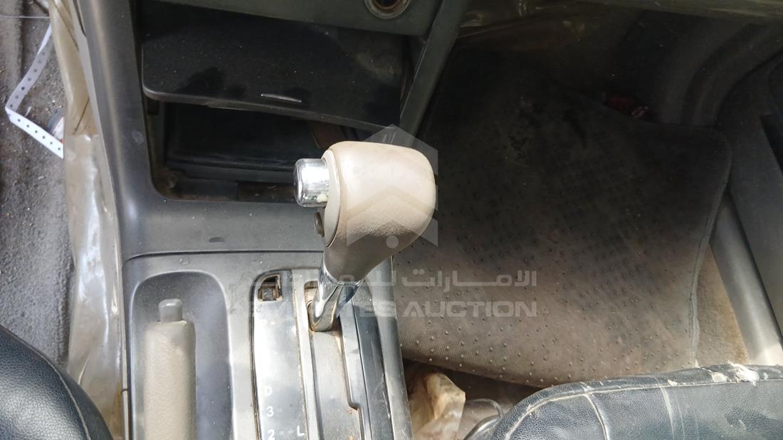 2005 Toyota Camry — Gear View — Photo 16